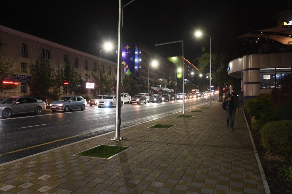 2025 жылы Алматыда 1200-ге жуық қараңғы көше жарықтандырылады