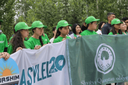 ШҚО-да «Jasyl El» жастар еңбек жасақтарының жаңа маусымы басталды