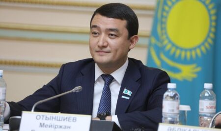 Алматы қаласы Қоғамдық кеңесіне алғаш рет қандастар мүше болды – Мейіржан Отыншиев