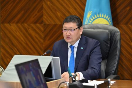 Абай облысының әкімі жерлестерін туған өлкені дамытуға шақырды