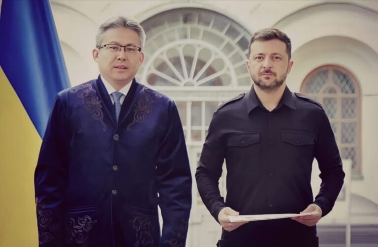 Қазақстанның Украинадағы елшісі Зеленскийге сенім грамотасын тапсырды