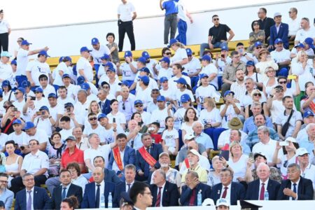 Байқоңырда өткен мерейтойлық шара: Тоқаев пен Путин бейнеқұттықтау жолдады