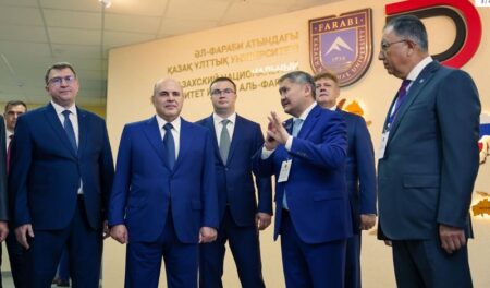 ЖОО филиалдары — халықтарды жақындастыру құралы: Мишустин Қазақстанмен ынтымақтастық туралы