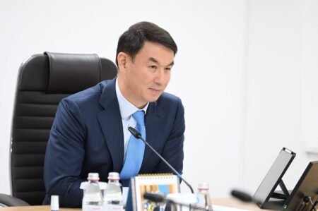 Алматы қаласы әкімдігі бизнесті қолдап, кәсіпкерлер үшін салық жүктемесін азайту ұсынды Дархан Сатыбалды