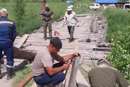 Марқакөл бағытындағы көпірде жөндеу жұмыстары қарқынды жүріп жатыр