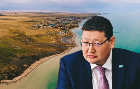 Алакөлдегі депрессиялы демалыс: Берік Уәли жағалауды жаппай ретке келтіруге кірісті