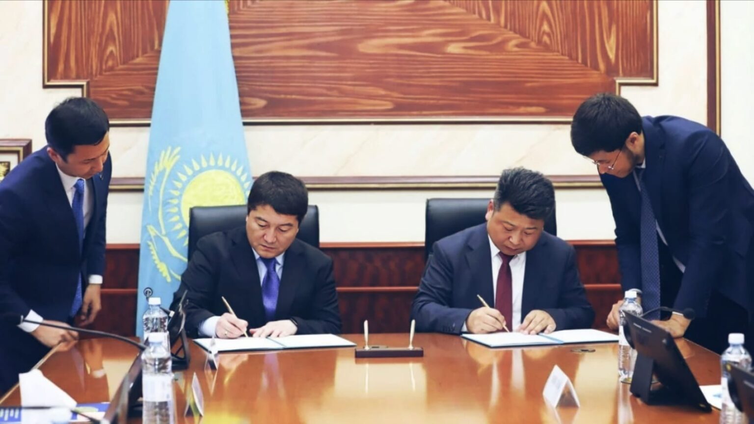 Қытай инвесторы Маңғыстауда жаңа теңіз портын салмақ