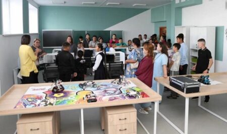 Семейде «Келешек мектептері» жобасы аясында ашық есік күні өтті