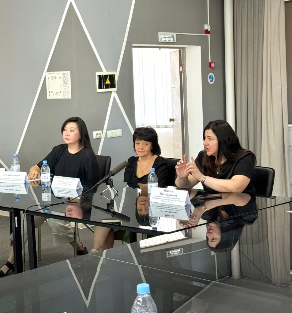 «Мектепке арналған мектеп»: Алматыда білім саласында жаңа эксперимент