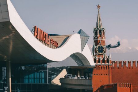 Әуедегі экспансия: Ресей капиталы Қазақстан әуежайларын үнсіз жаулап жатыр Ресей Кремль