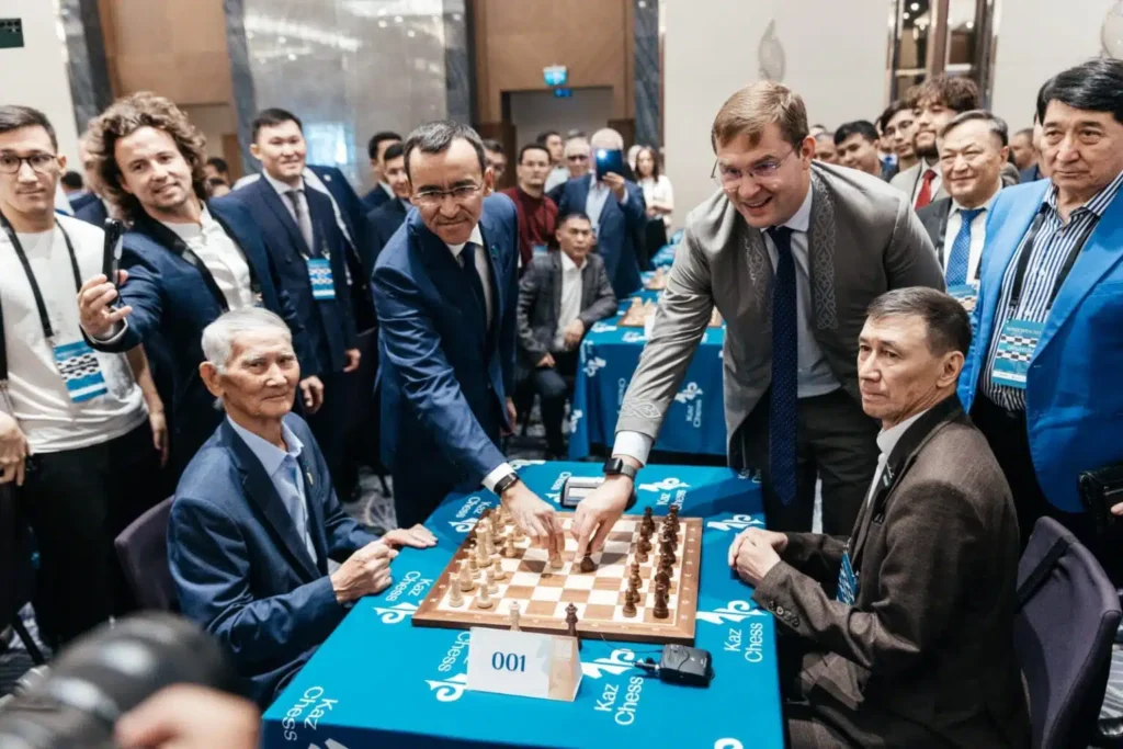 Турловтың шахмат тақтасы: интеллект пен идеологияны тоғыстырған Senat Open