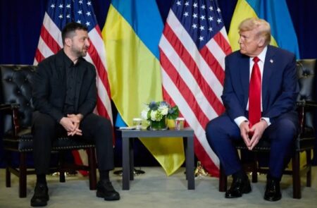 Украина өз шекарасын толық қалыпқа келтіретін мүмкіндік туды – Трамп БҰҰ Зеленский Трамп Ақ үй