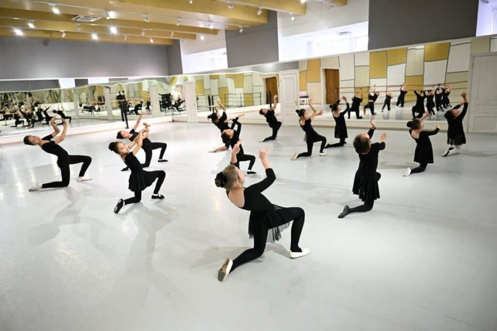 Алматыдағы «үйірме дүрбелеңі». Damubala платформасы жүйені реттеуге кірісті