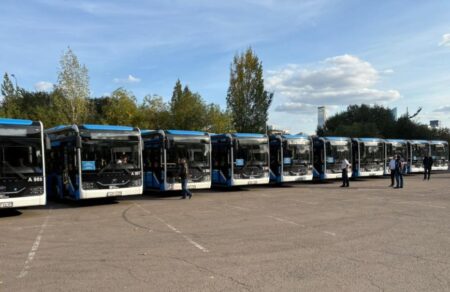 Backstreet Boys концертіне қалай жетуге болады: көрермендерге арнап шаттл-маршруттар ұйымдастырылды