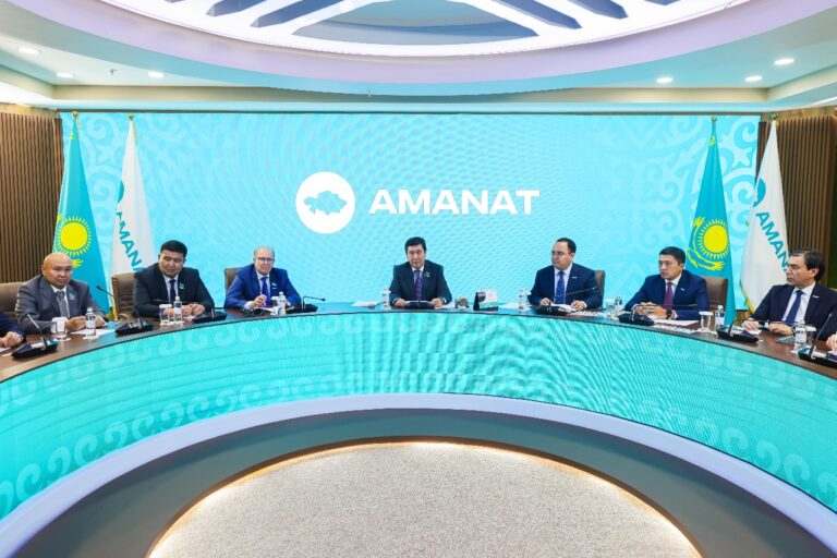 Ауыл шаруашылығынан бастап, жасанды интеллектке дейін: «AMANAT» партиясы Президент бағытына қолдау білдірді