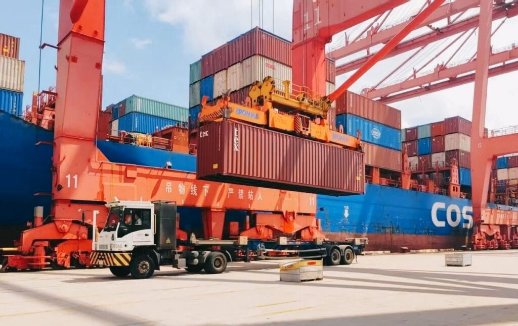 Қазақстаннан Вьетнамға дейін: 17 мың тонна астық контейнер ауыстырмай жеткізілді