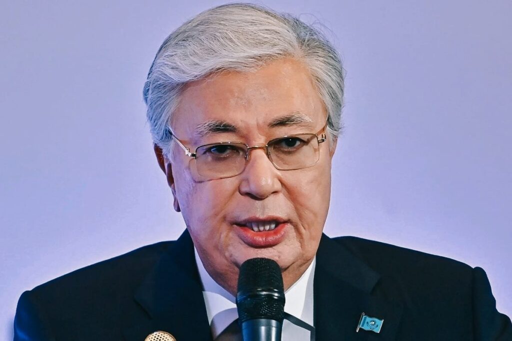 Қауіпті қақтығыс пен климаттық құрдым: Тоқаев әлемді ақылға шақырды