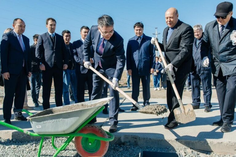 Атырауда 24 миллиард теңгелік спорттық-сауықтыру кешенінің құрылысы басталды