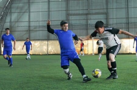 Мәслихаттар кубогы: Түркістанда депутаттар кіші футболдан бақ сынасты