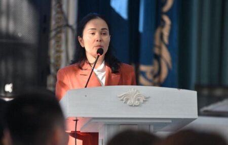 Қазақстандық оқу орын CAREC институтының грант иегері атанды Өзбекәлі Жәнібеков