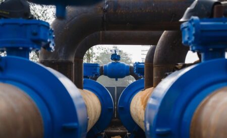 Қыс қыр астында: Абай өңірінің жылыту маусымына дайындығы пысықталды