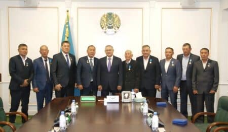 Жетісуда ауыл еңбеккерлері марапатталды Жетісу ауыл шаруашлығы еңбеккерлері