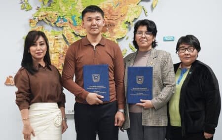 ҚазҰУ дрондар саласын дамытуды көздейтін меморандумға қол қойды ҚазҰУ