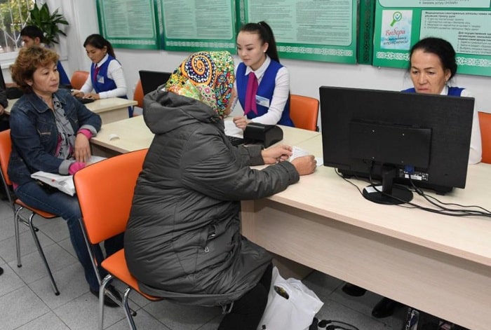 Алматыда аз қамтылған отбасыларға 1,8 млрд теңге көмек көрсетілді