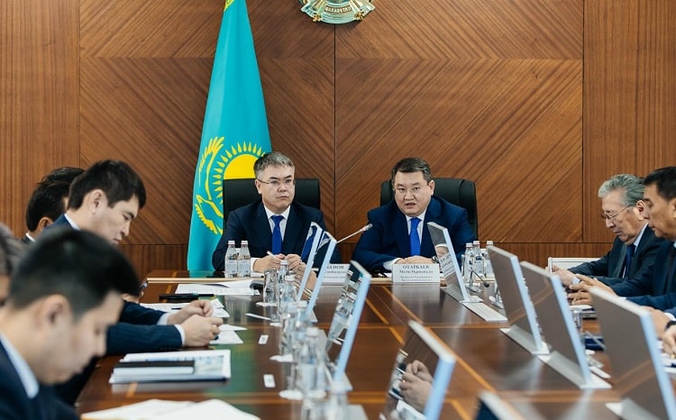 Президент Жолдауы Атырауда талқыланып, Президентінің кеңесшісі аймақ активімен кездесті