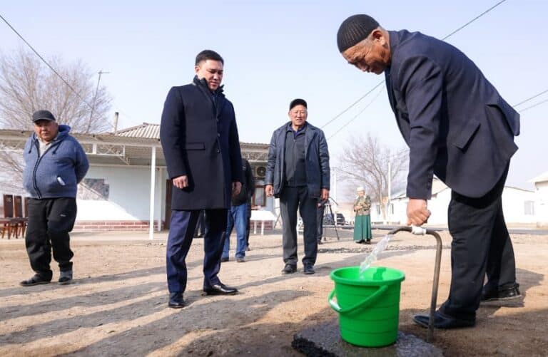 Шымкент әкімі Сыздықбеков