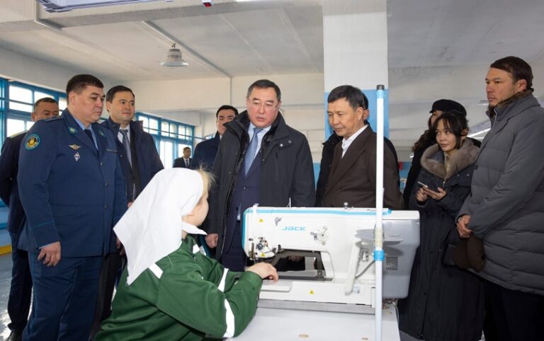 Алматы облысындағы түзеу мекемелерінде өндіріс ашылып, сотталғандар жұмыспен қамтылуда Марат Султангазиев