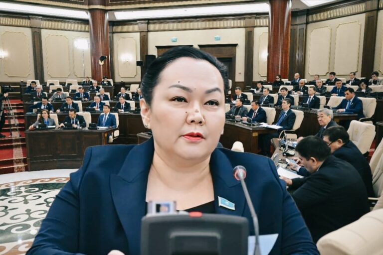 Экс-депутат Гаухар Танашева