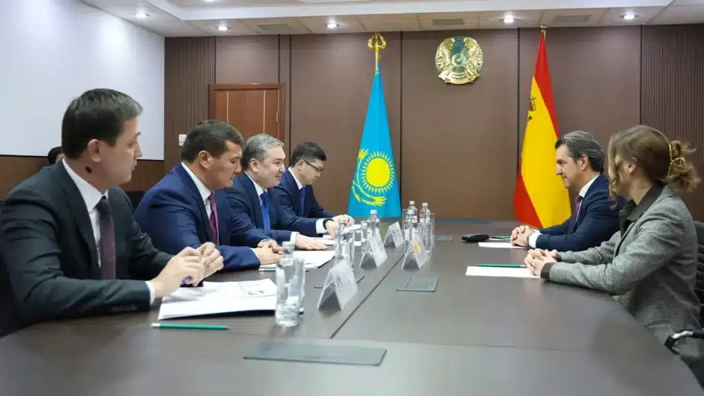 500 мың өнім, 300 жұмыс орны: Испандық Roca Қазақстанда қандай зауыт салмақ