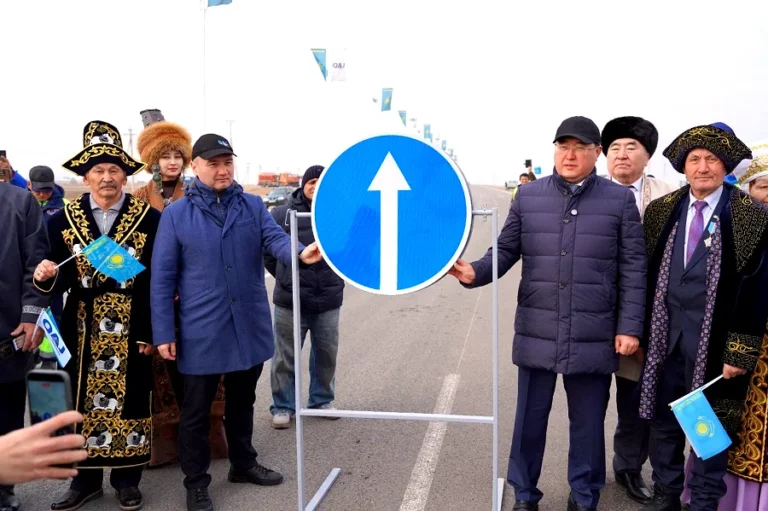 road_opening_ceremony_kazakhstan_sunny