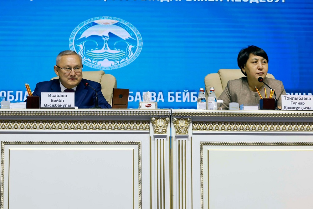 Талдықорған Бейбіт Исабаевпен кездесу