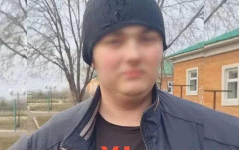 Тимурдың тағдыры: Кремльден қашқан оқушыға Қазақстан неге пана бермеді 16 жастағы оқушы Тимур Турков