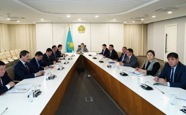 Түркістан талқылау жиналыс