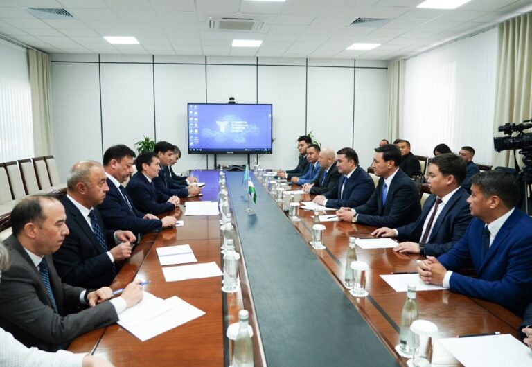 Түркістан Өзбекстан сапар