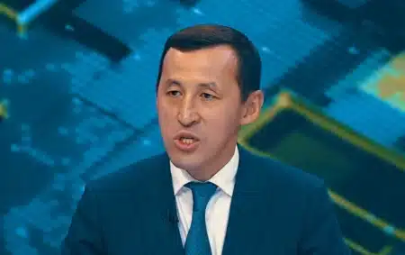 Мобильді аударымды бақылау: министрлік шындық пен аңызды ажыратты жеке тұлғалардың мобильді аударымын бақылау