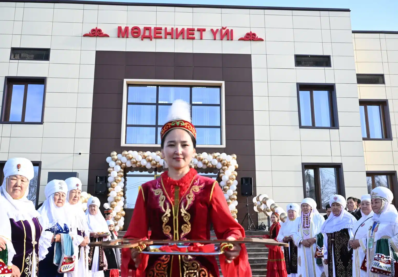 Жетісудың ауылдарында Тәуелсіздік күні спорт кешені, мәдениет үйі және денсаулық нысандары ашылды Тәуелсіздік күніне орай