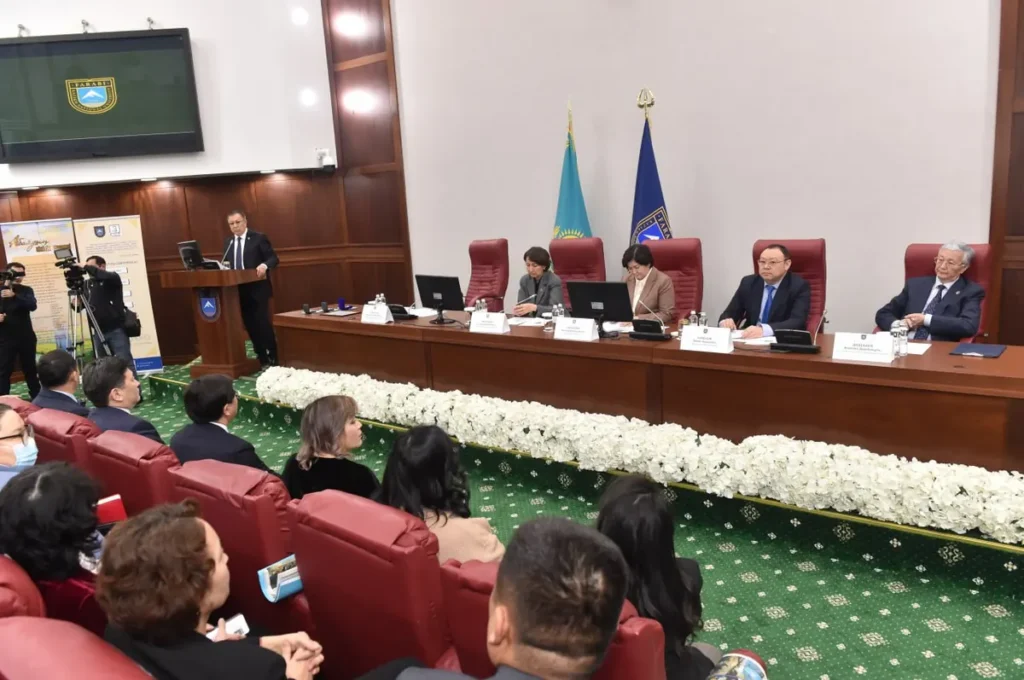 Кісілік кодексі бекітілді: Абай мұрасы білім жүйесіне терең енді
