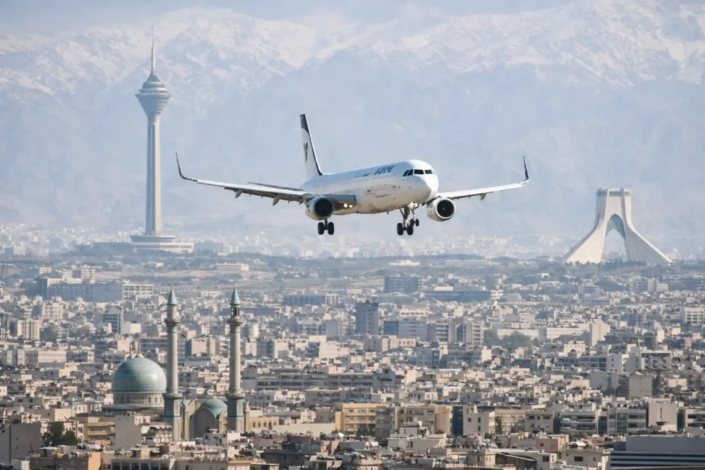 Интернет өшті, аспан жабылды: Air Astana Иранды айналып өтуде Иранда не болып жатыр