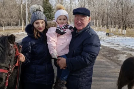 Өмірлік сабақ: Сапарбаевтың келіні қайынатасының ұстанымдарын еске алды Сапарбаевтың келіні