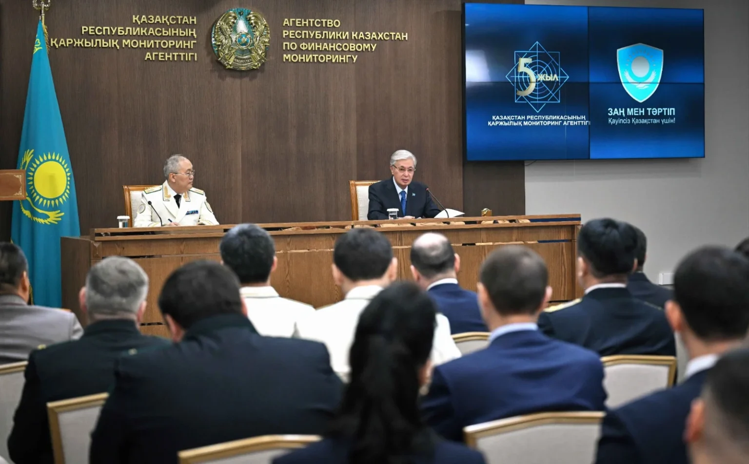 Тоқаев «криптоқалтаға» кеткен ақшаны тез арада қайтаруды талап етті Тоқаев криптовалюта