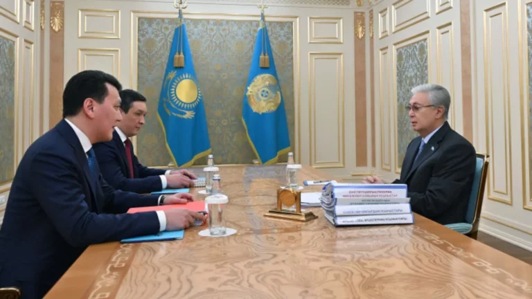 Тоқаев Конституциялық және парламенттік реформа