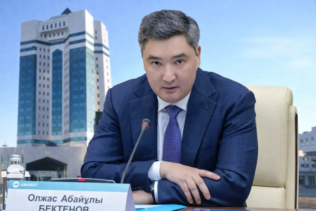 Жылы жүзді жаңа жыл: мемлекет мейірімінің мөлшері артты зейнетақы 2026