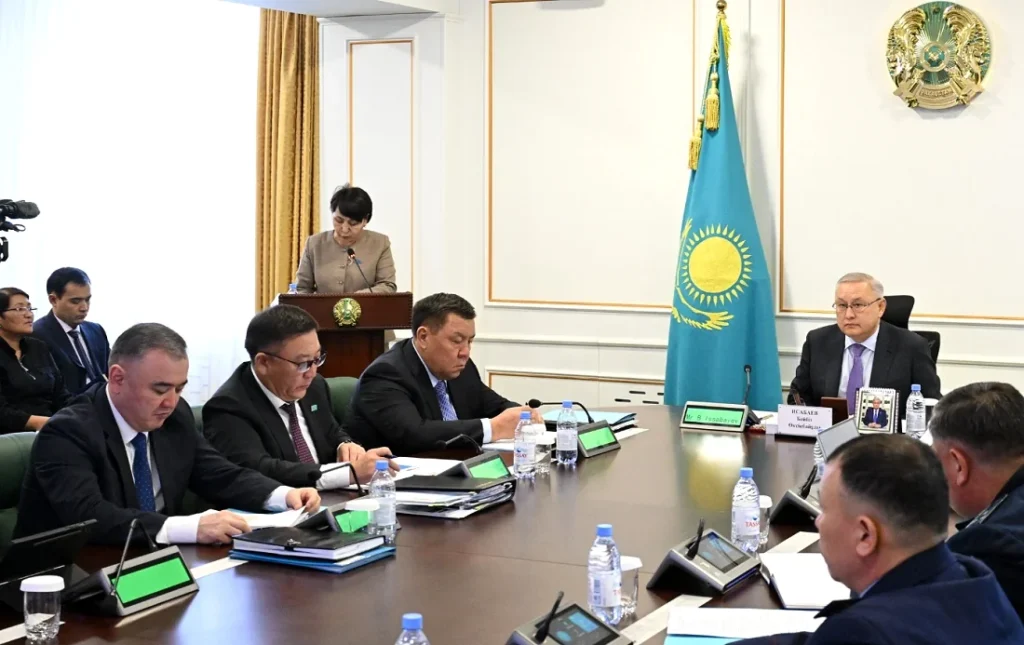 Жетісу жұрты жаңа Конституция жобасын талқылауда Жетісу облысы әкімдігі