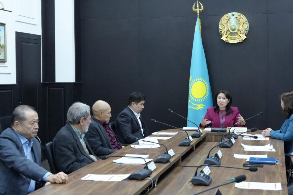 Алматыда Жаңа Конституция жобасы талқыланды