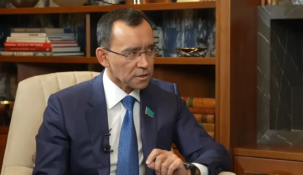 Мәулен Әшімбаев елімізде вице-президент қашан пайда болатынын айтты Мәулен Әшімбаев