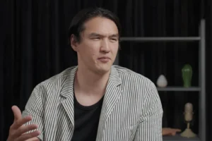 «Жена сдала, я нет»: Сабуров рассказал, как провалил тест по русскому языку нурлан сабуров